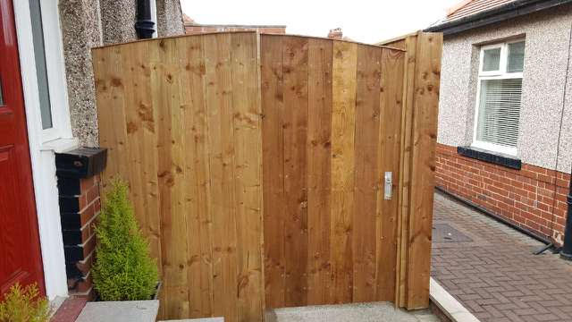 Gates - Cummings & Ayre Fencing Sunderland